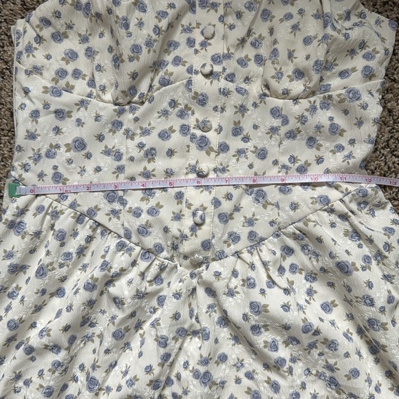 CIDER FLORAL DRESS SIZE XS - Picture 8 of 8
